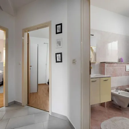 D G Prázdninový dům